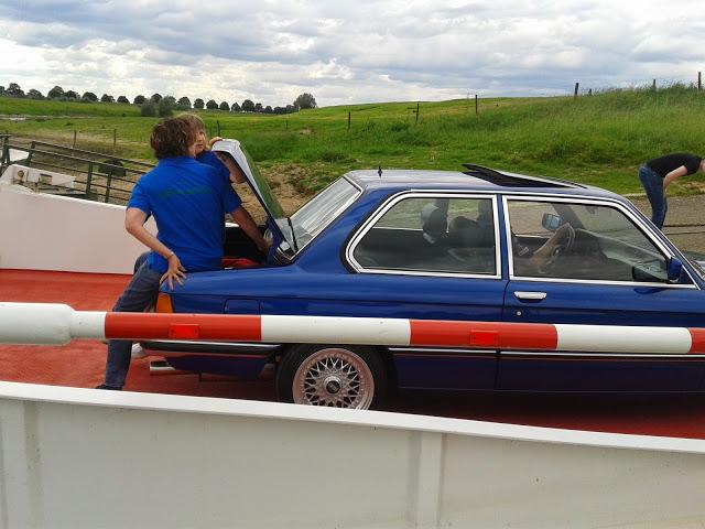 Fähre über den Rhein macht Probleme