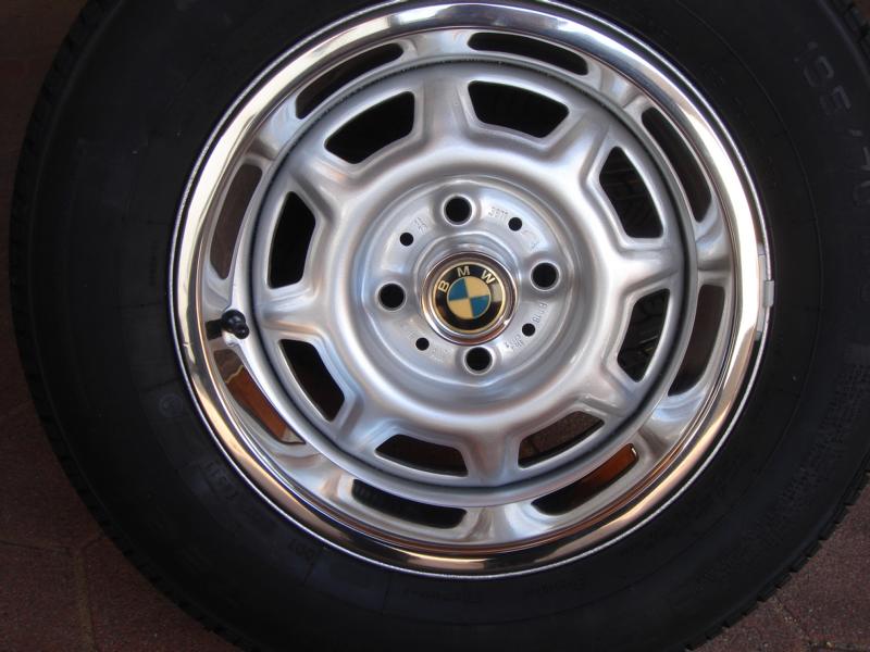 Original Reifen komplett mit Chrom Ring