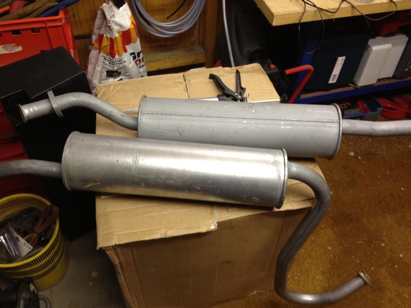 Auspuff ESD links & rechts