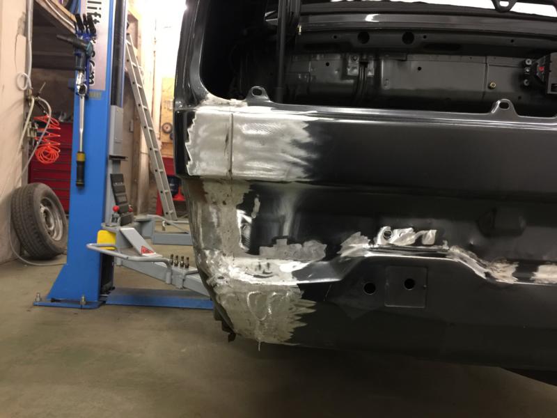 Heckblech links fertig einschweißt 