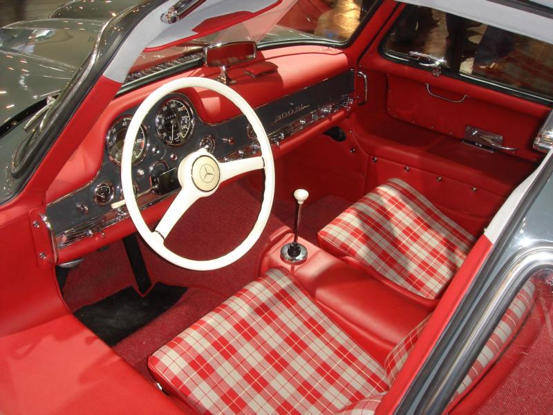 Mercedes 300 SL Flügeltürer