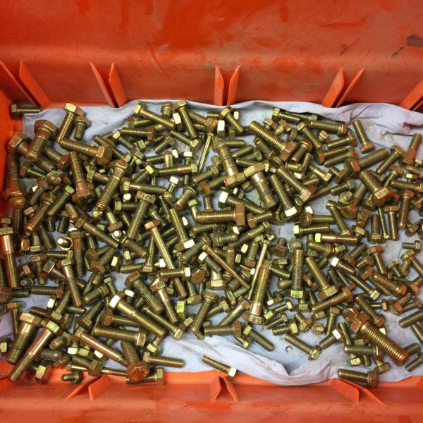 Schrauben aus der Galvanik