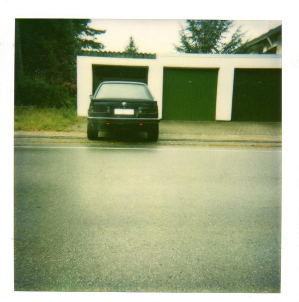 Heck mit schwarzen Rückleuchten